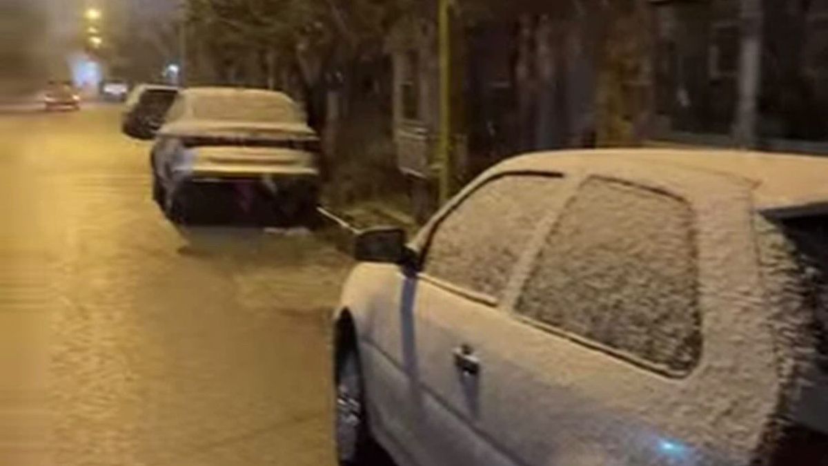 Nieve en Buenos Aires por la ola polar de frío extremo y alerta amarilla por temperaturas bajo cero